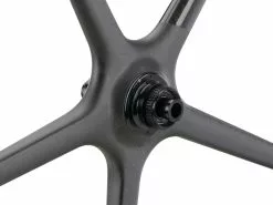 Black Inc Juego De Ruedas Five Disc Center Lock Carbon 28" 11 Black Inc Juego De Ruedas Five Disc Center Lock Carbon 28" -Ruedas 28" Tienda de ventas 401508